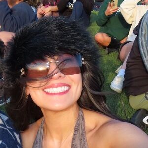 Faux Fur Headband with Stretch. No imperfections, worn once